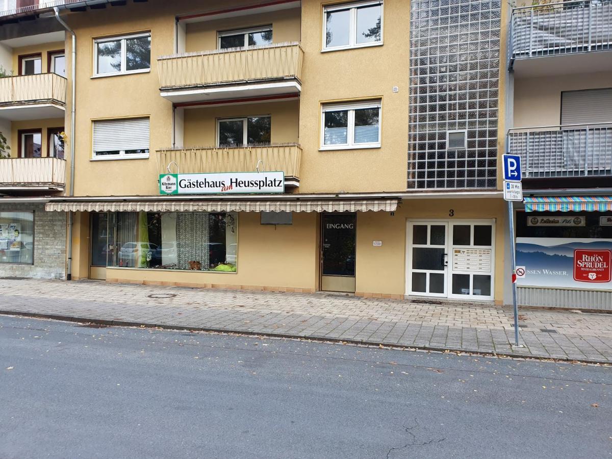 ארלנגן Gaestehaus Am Heuss-Platz מראה חיצוני תמונה